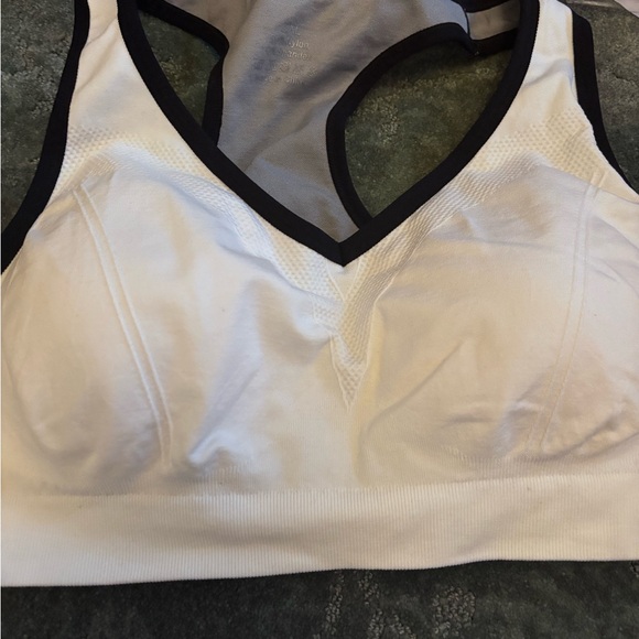 Sports bras in various colors size 2x. Some NWT some preloved. - Picture 13 of 14